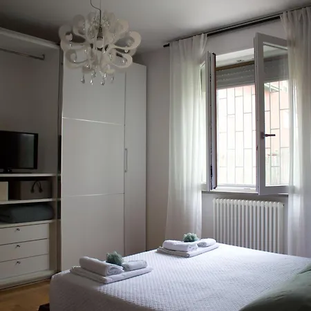 Sky House * Piacenza